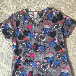 Disney scrub top- Eeyore/piglet
